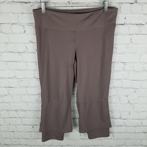 CHAMPION | cropped athletic pants